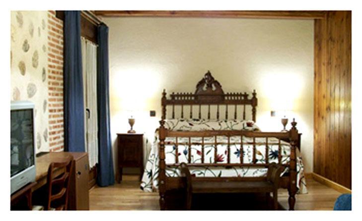El Barondillo Hotell Rascafría Exteriör bild