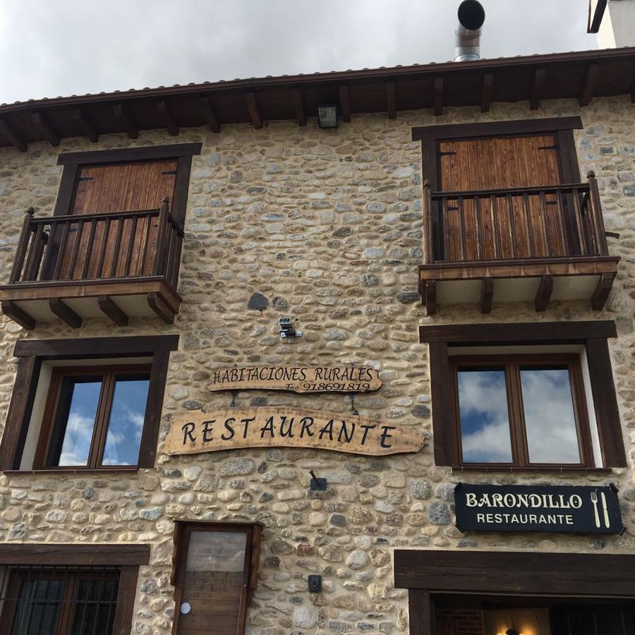 El Barondillo Hotell Rascafría Exteriör bild